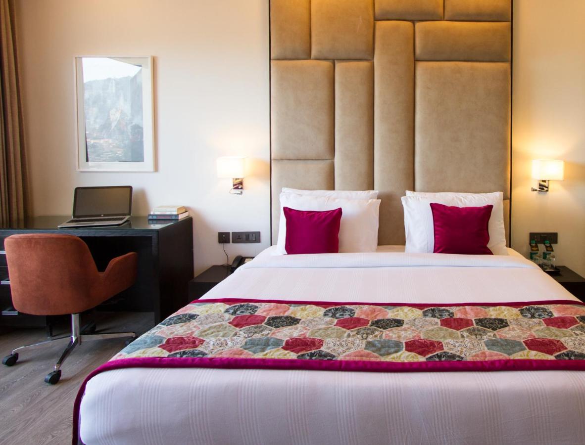 Hotel Rosetum Kasauli Extérieur photo