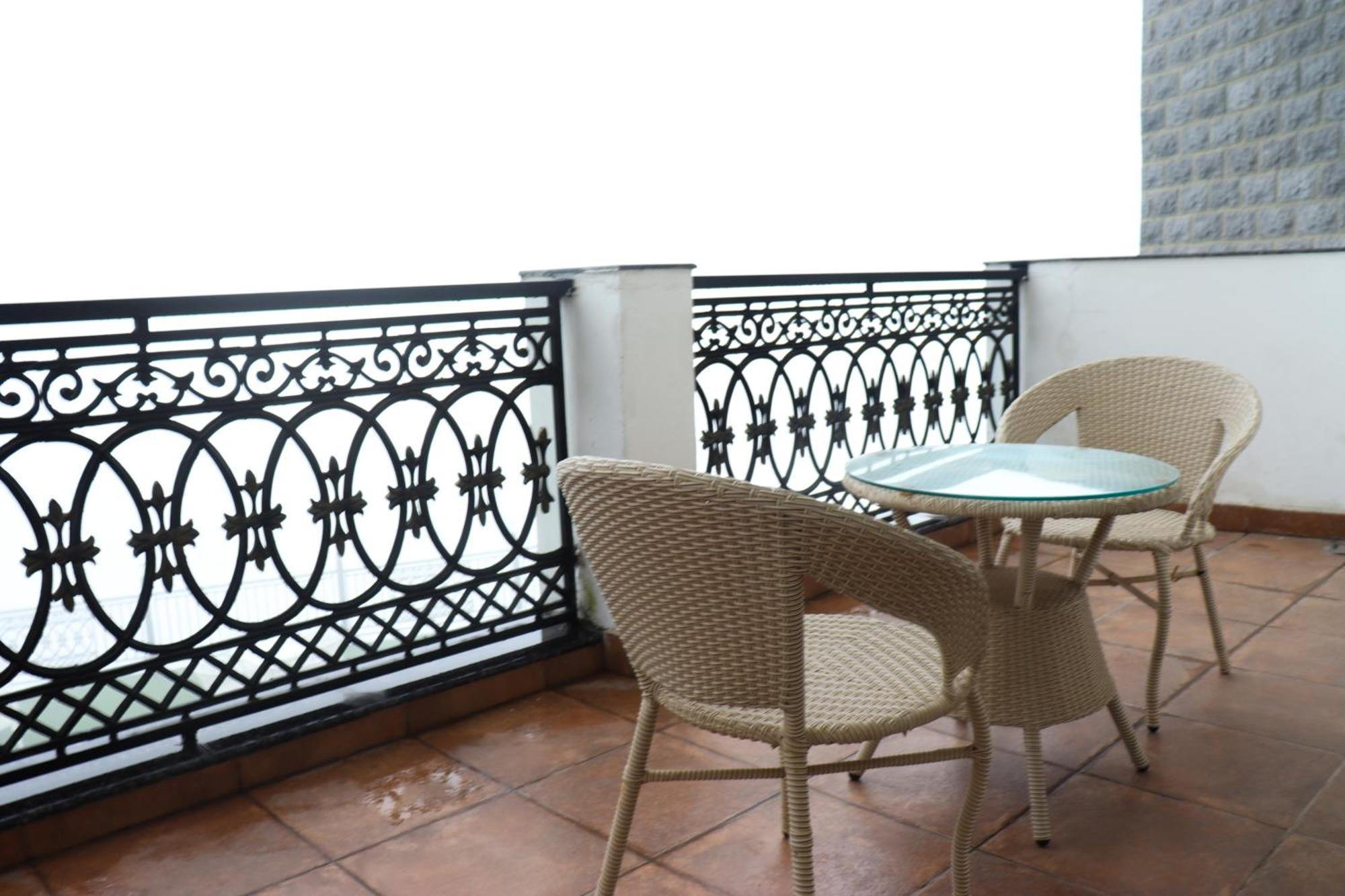 Hotel Rosetum Kasauli Extérieur photo