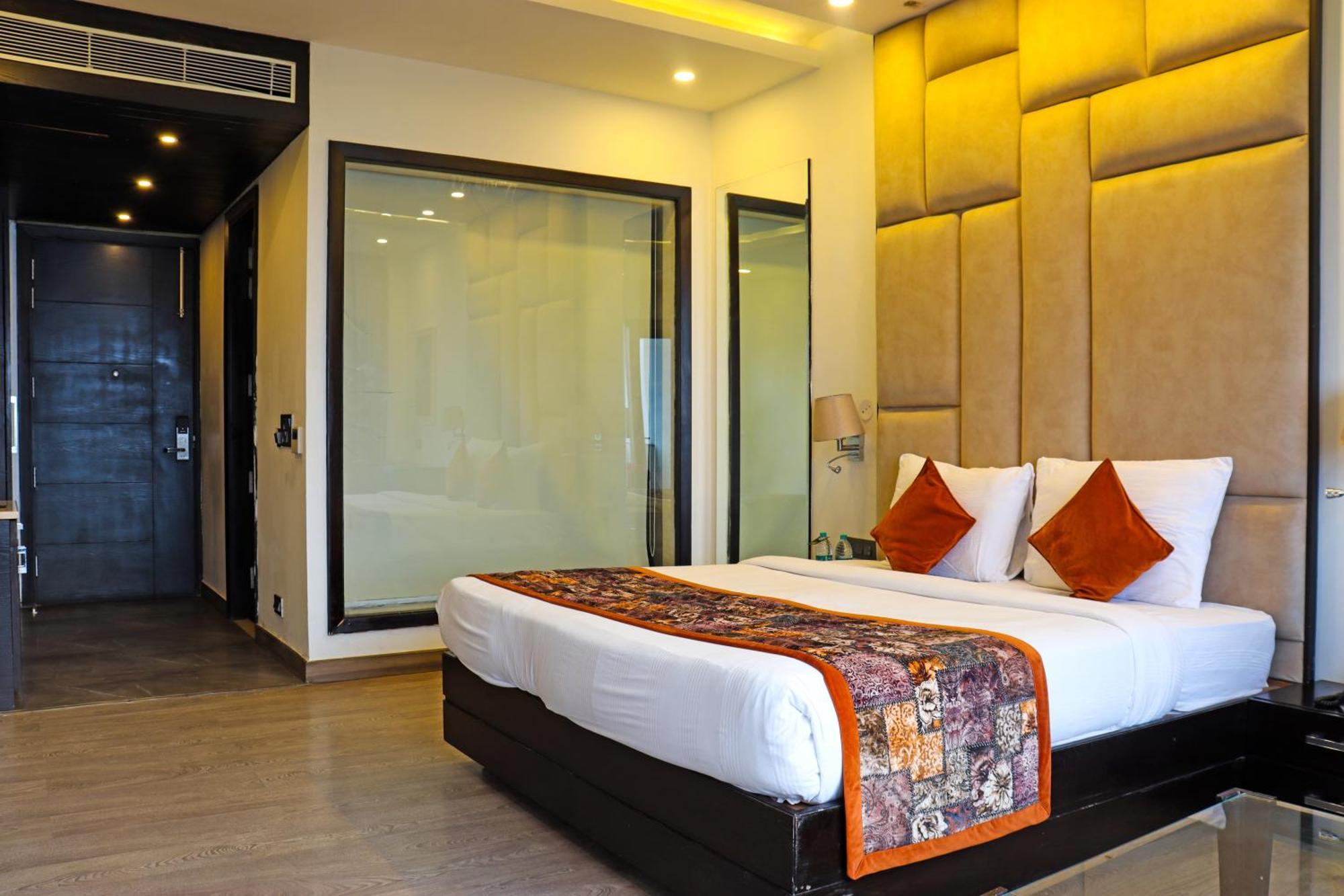Hotel Rosetum Kasauli Extérieur photo