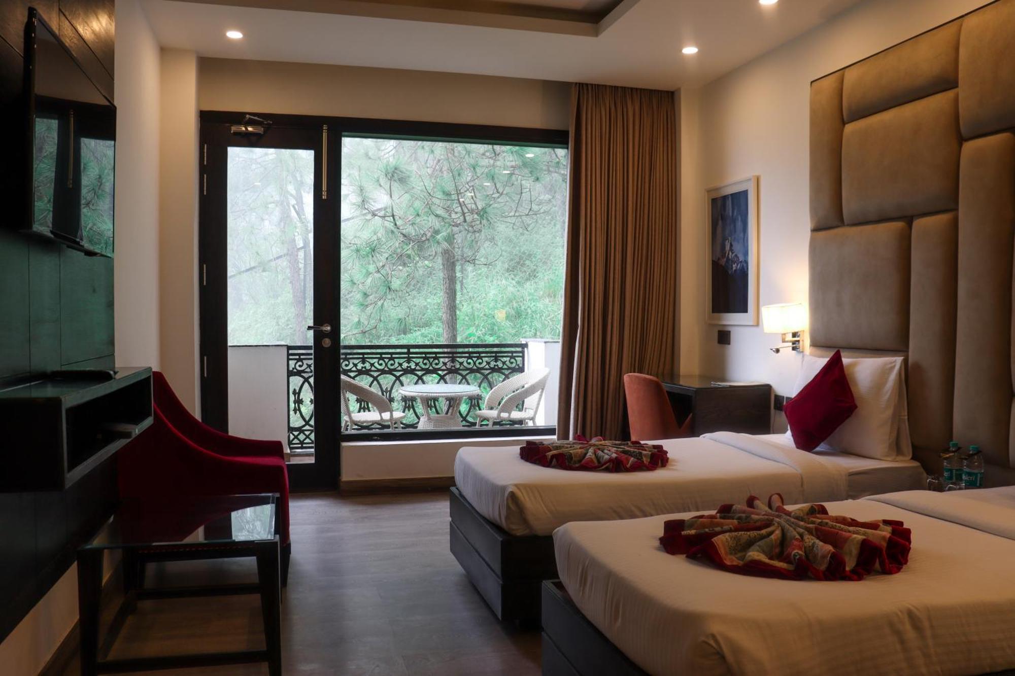 Hotel Rosetum Kasauli Extérieur photo